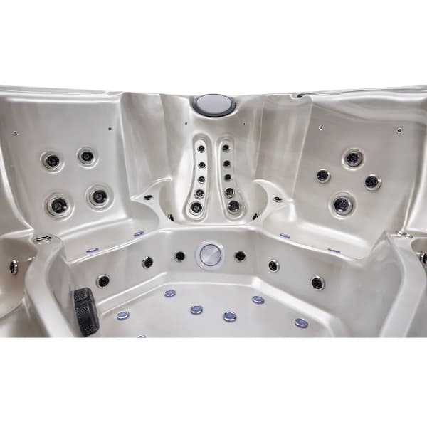 Гидромассажный спа-бассейн SP-006Pro Размер: 2160 x 2160 x 900 мм