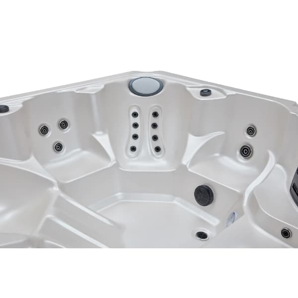 Гидромассажный спа-бассейн SP-007 Размер: 2160 x 2160 x 800 мм