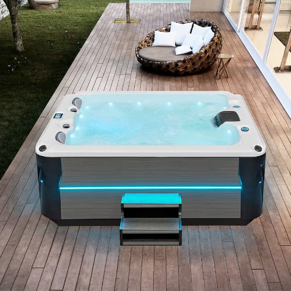 Гидромассажный спа-бассейн SP-014Pro Размер: 2160 х 1760 х 800 мм